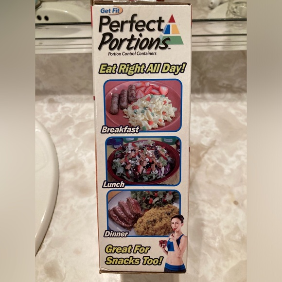 PERFECT PORTIONS 14 pc Portion Control Containers Meal Plan & Recipe Gui… - Picture 7 of 8